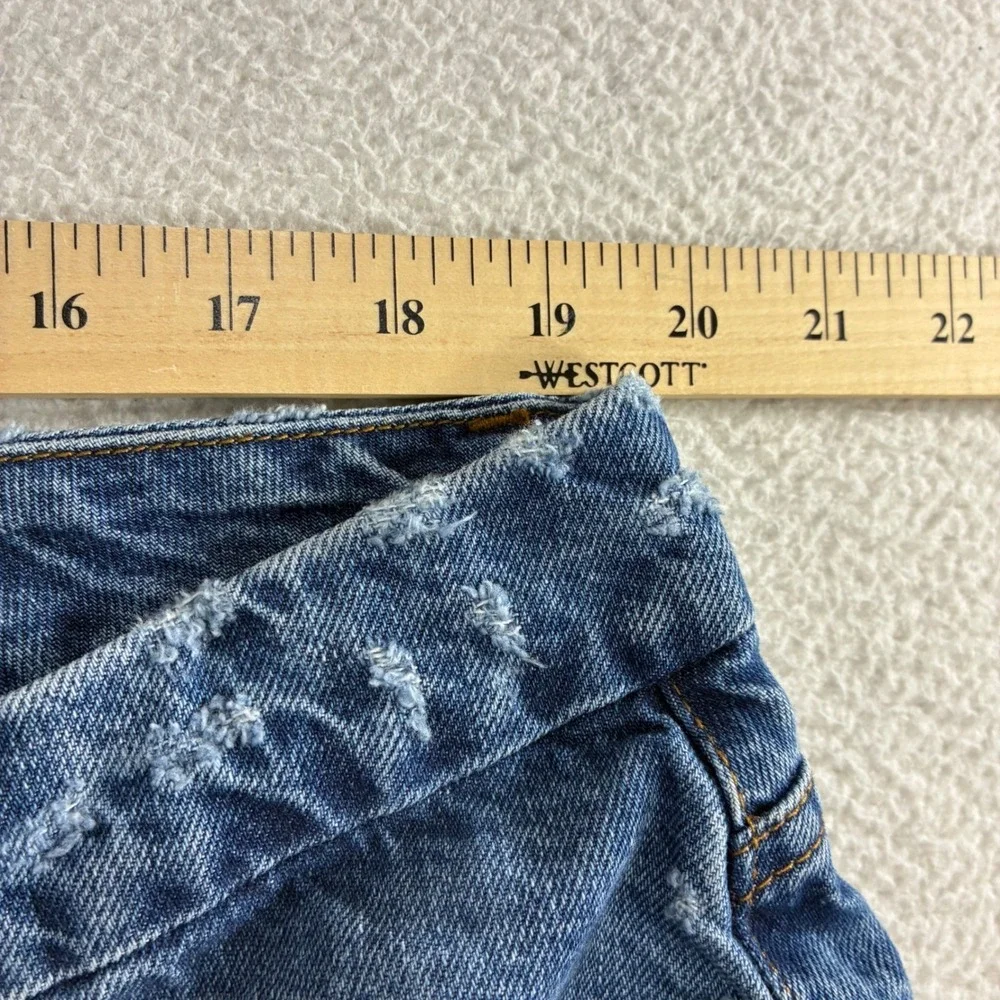 Good American Jeans Women 16 38x32 Blue Classic Straight Legs Whisker Distressed